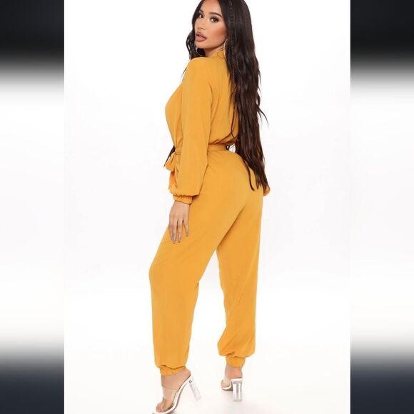 NWT Fashion Nova Stroll at the Plaza Jumpsuit. Mustard Yellow XL - Picture 7 of 16